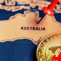 自己運用年金の90%以上を仮想通貨や不動産に投資することは違法とオーストラリア税務当局が発表